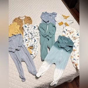 6-9 SLEEPER FOOTIE PAJAMAS